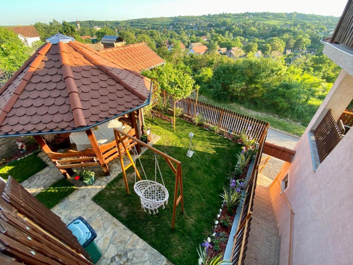 Apartman Simona Vrdnik Εξωτερικό φωτογραφία